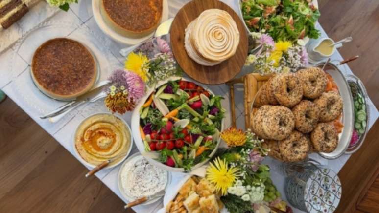 Brasileiro cozinha alta gastronomia para celebridades e bilion&aacute;rios