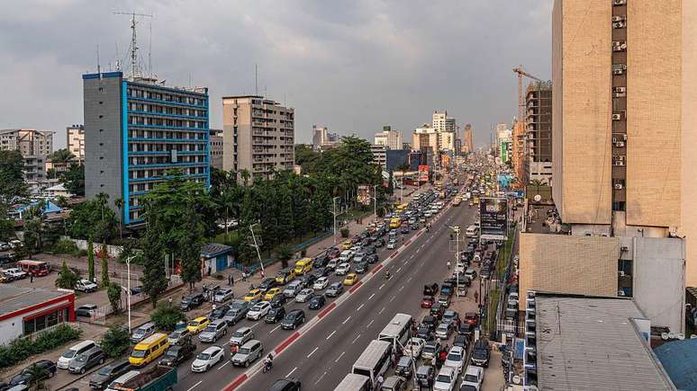 O grupo de sul-americanos afirma n&atilde;o se sentir seguro na capital congolesa.