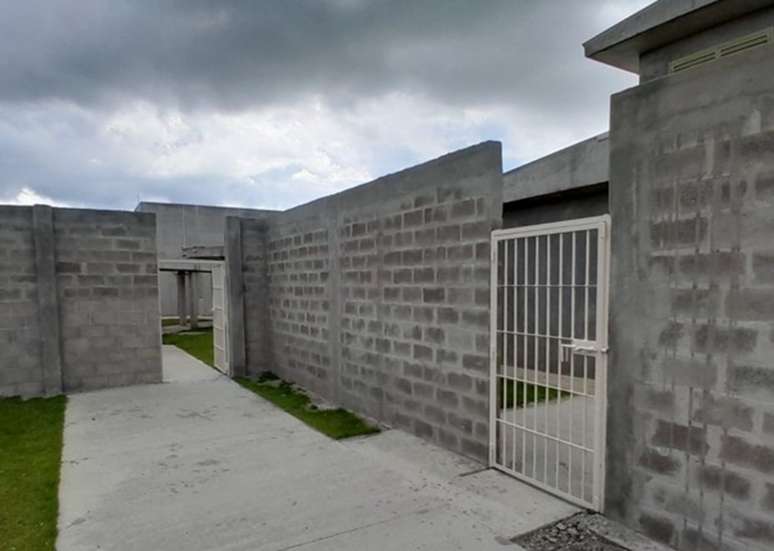 Centro de Atendimento Socioeducativo de Os&oacute;rio com novos muros internos e externos, cercamento da &aacute;rea de acesso e adequa&ccedil;&otilde;es estruturais nos dormit&oacute;rios