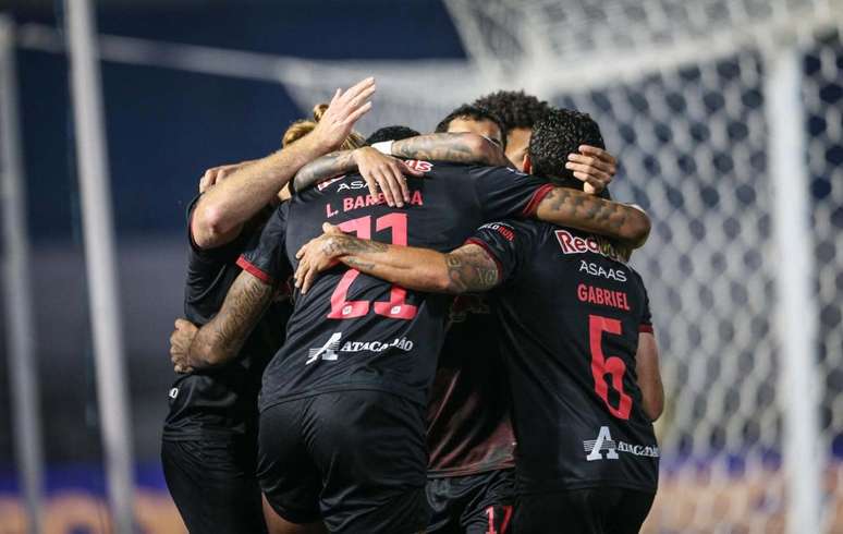 Bragantino tenta enconstar de vez no G4 &ndash;