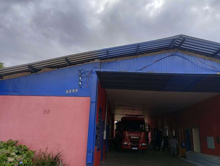 Pelot&atilde;o de Bombeiros Militar, em Alvorada, recebeu aporte de R$ 157,8 mil para melhorias no telhado e adequa&ccedil;&otilde;es nas instala&ccedil;&otilde;es