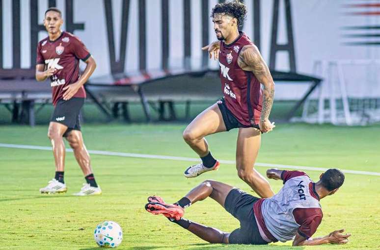 Clube baiano tem mais desfalques para partida na capital paranaense &ndash;