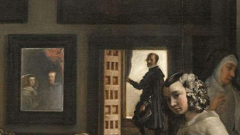 Rei Felipe 4&ordm; e rainha Mariana de &Aacute;ustria aparecem refletidos no espelho ao fundo