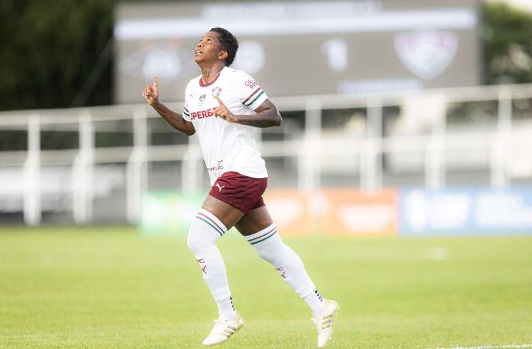 Lel&ecirc; marcou um dos gols da vit&oacute;ria do Fluminense sobre o Mixto-MT no Brasileir&atilde;o Feminino &ndash;