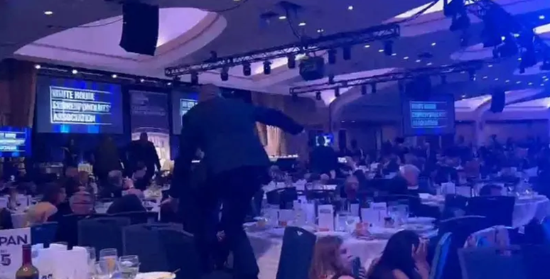 Correspondente da BBC que esteve no local disse que ningu&eacute;m viu seu documento de identidade