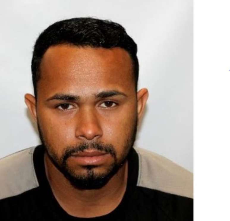 Gabriel era respons&aacute;vel pela montagem de quatro elevadores para show de Shakira