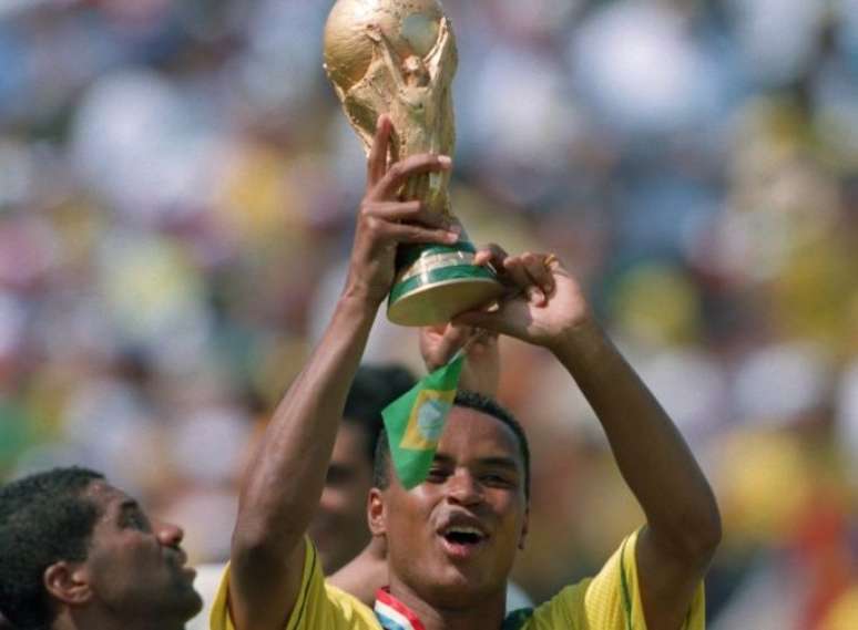 Paulo S&eacute;rgio conquista a Copa do Mundo