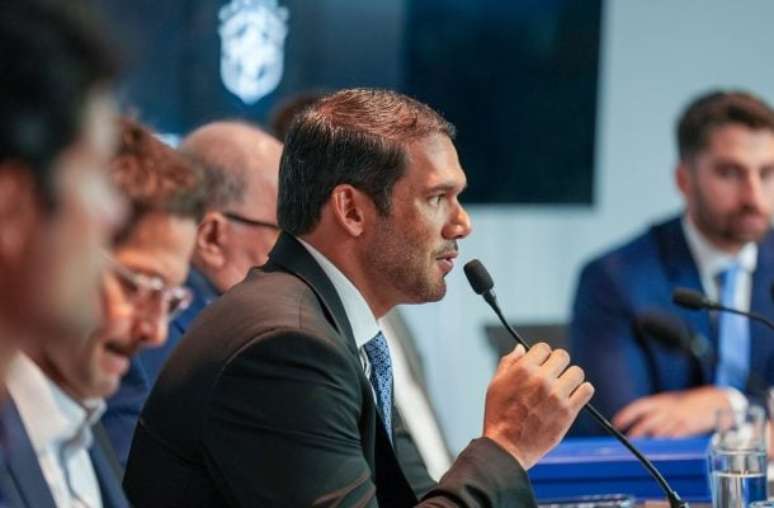 Valdecir de Souza, CBF நிதி இயக்குனர் -