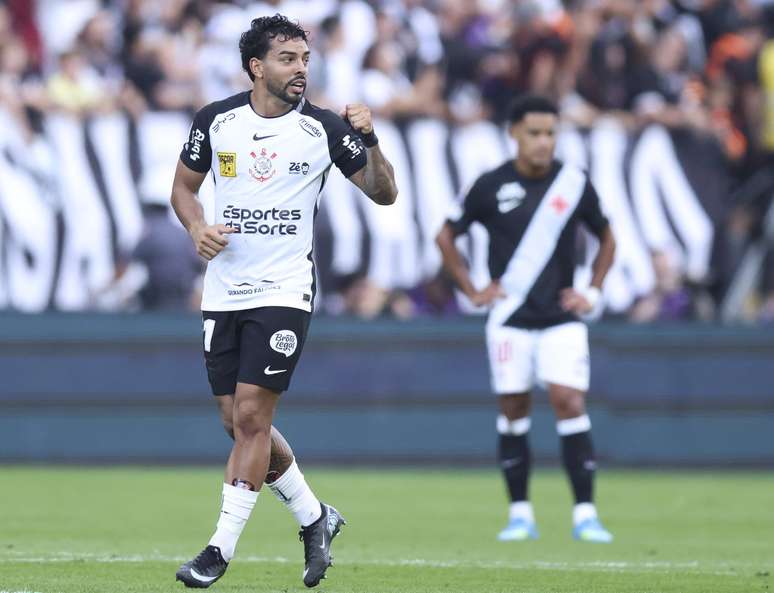 Bidu fez o gol da vit&oacute;ria do Corinthians. (Photo by Alexandre Schneider/Getty Images)