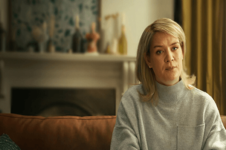 Em &ldquo;Casar com um assassino?&rdquo;, uma mulher se envolve com um homem que esconde um passado ligado a um crime perturbador 