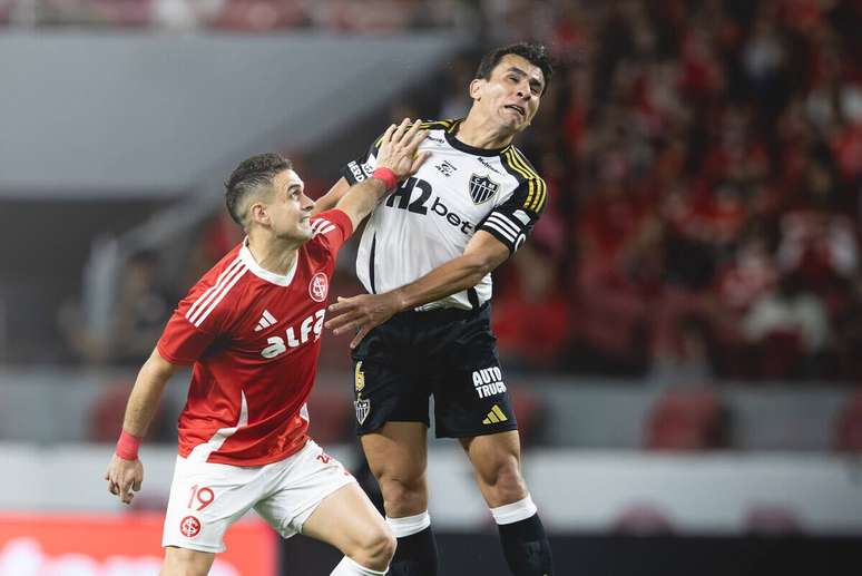 Borr&eacute; vem perdendo espa&ccedil;o nos &uacute;ltimos jogos, e River Plate sonda o jogador &ndash;