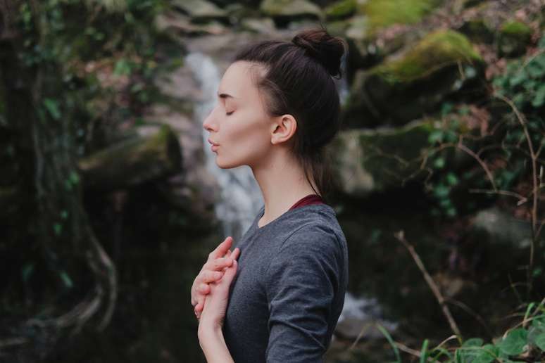 A &aacute;gua est&aacute; ligada &agrave; energia de Oxum e simboliza limpeza emocional 