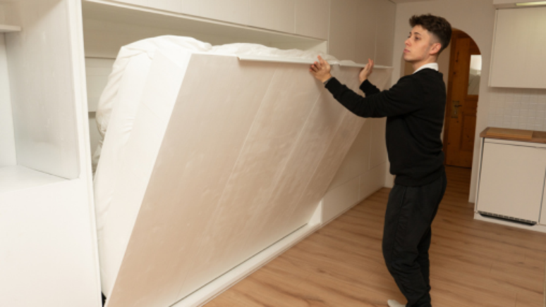 Cama dobr&aacute;vel &eacute; tend&ecirc;ncia em apartamentos pequenos