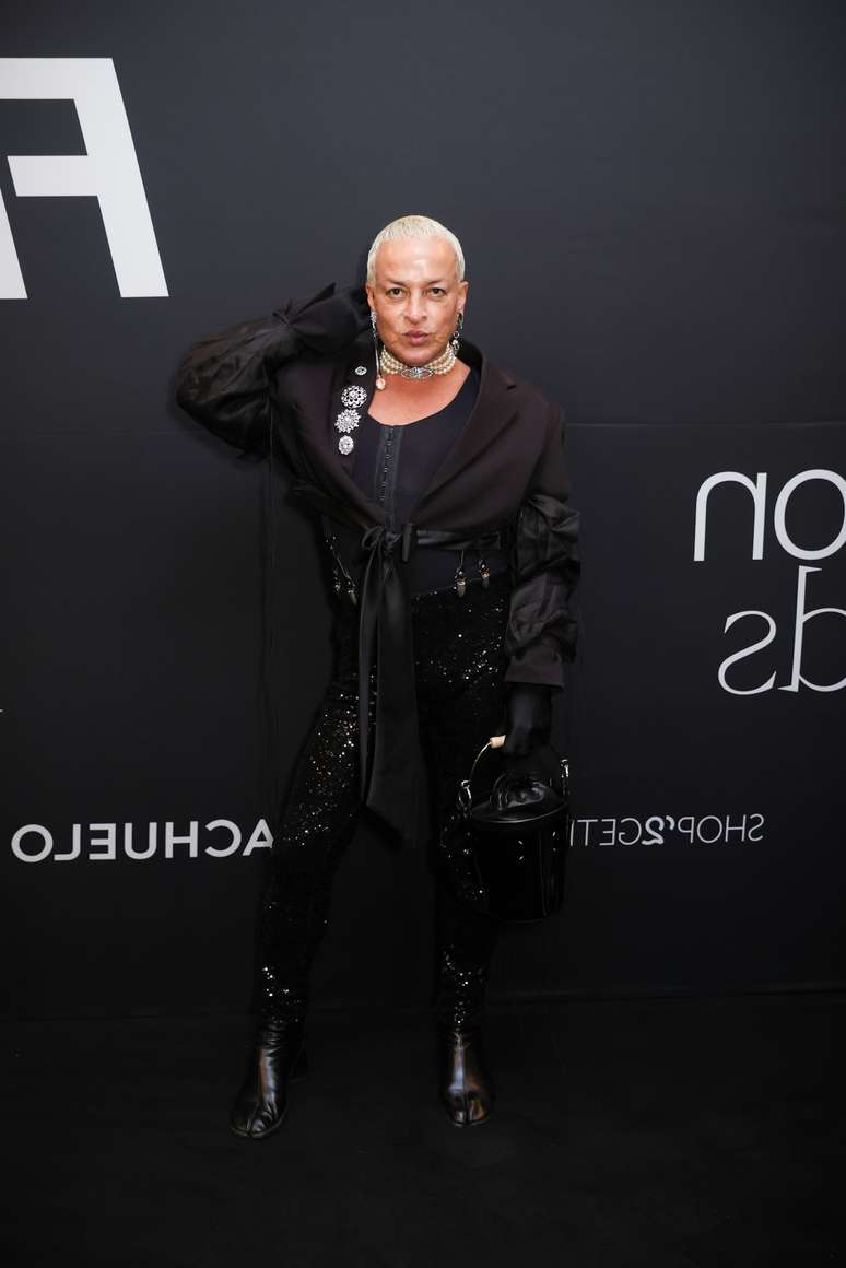 Wal&eacute;rio Ara&uacute;jo 