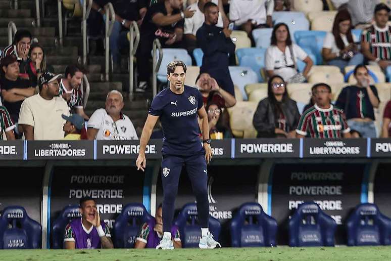 Dificuldade do Fluminense para definir os jogos &eacute; um problema a ser corrigido por Zubeld&iacute;a &ndash;