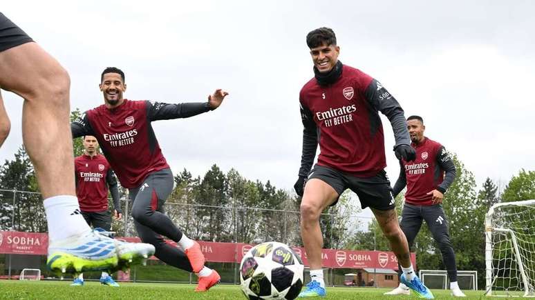 Jogadores do Arsenal durante treinamento da equipe &ndash;