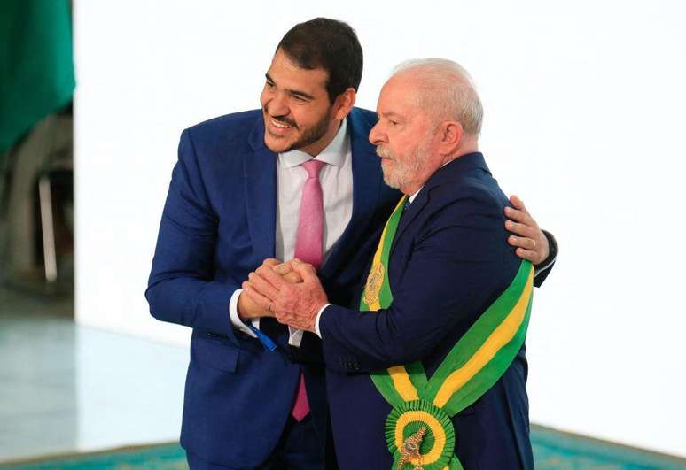 Chefe da AGU no governo Lula, Messias tamb&eacute;m havia ocupado posi&ccedil;&atilde;o no governo de Dilma Rousseff