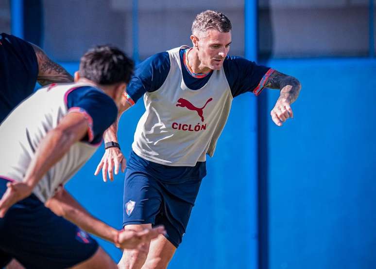 Vegetti &eacute; a arma do Cerro Porte&ntilde;o contra o Palmeiras &ndash;