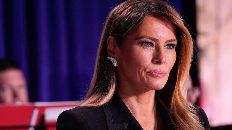 Melania Trump comparece ao jantar anual da Associa&ccedil;&atilde;o de Correspondentes da Casa Branca em um hotel em Washington, D.C.