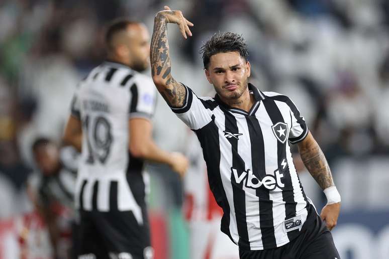 Mateo Ponte ap&oacute;s marcar pelo Botafogo 