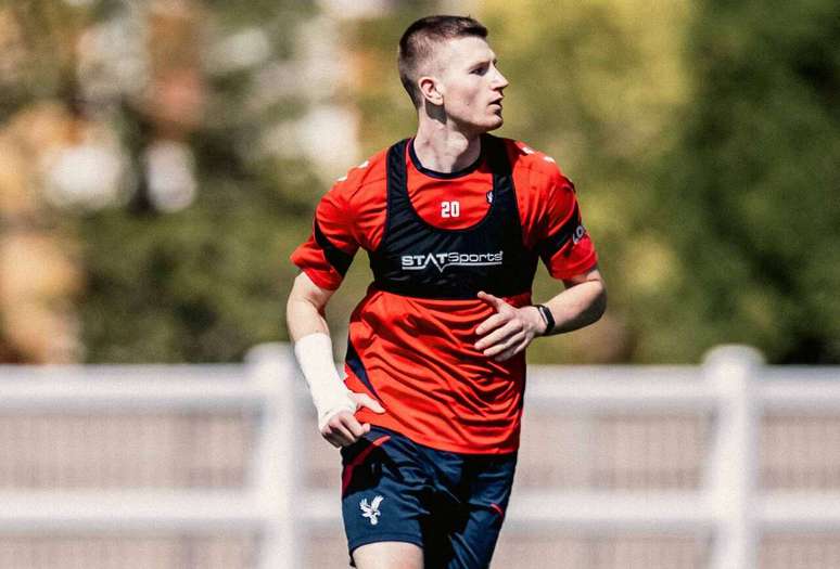 Atividade de prepara&ccedil;&atilde;o do Crystal Palace antes da semifinal &ndash;