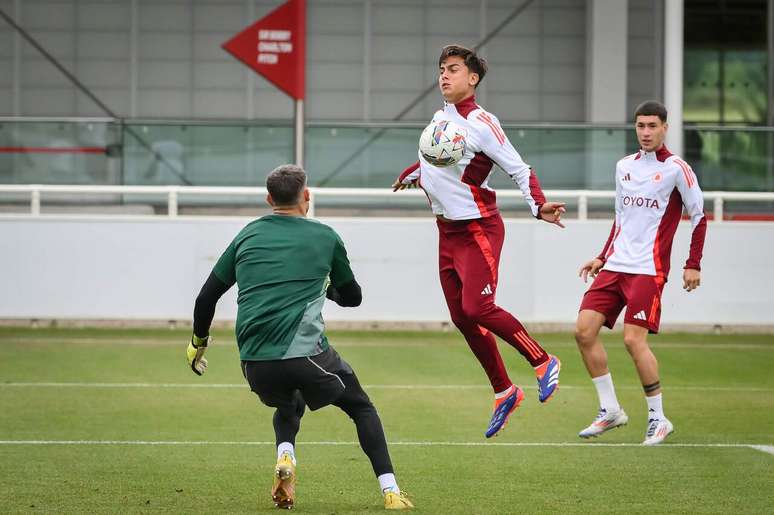 Contrato de Dybala com a Roma acaba em junho &ndash;