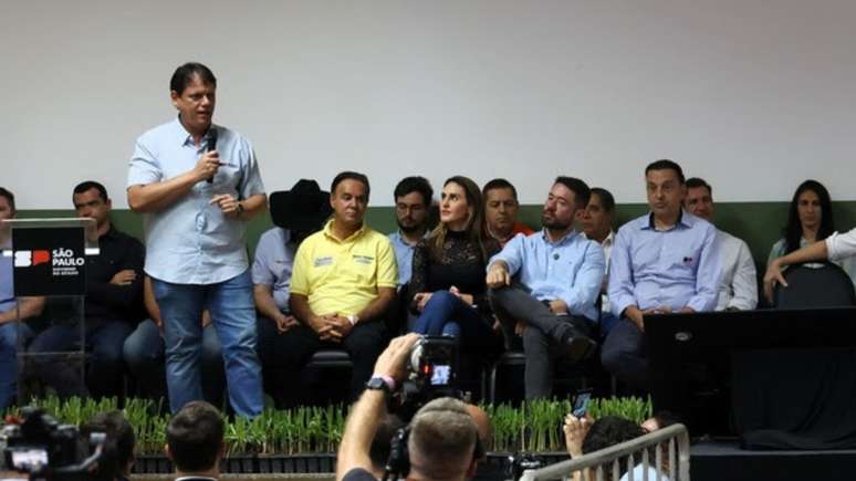 O evento contou ainda com entrega de maquin&aacute;rios para 174 munic&iacute;pios paulistas