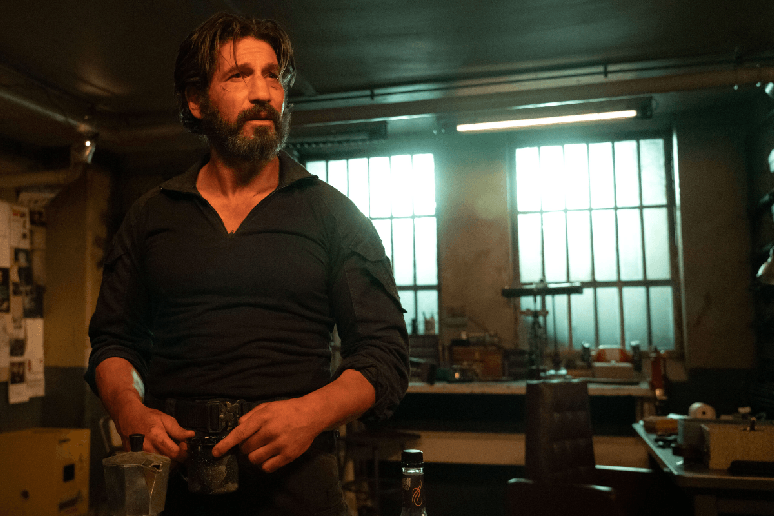 Em &ldquo;O Justiceiro: Uma &Uacute;ltima Morte&rdquo;, Frank tenta recome&ccedil;ar, mas &eacute; puxado de volta &agrave; viol&ecirc;ncia 