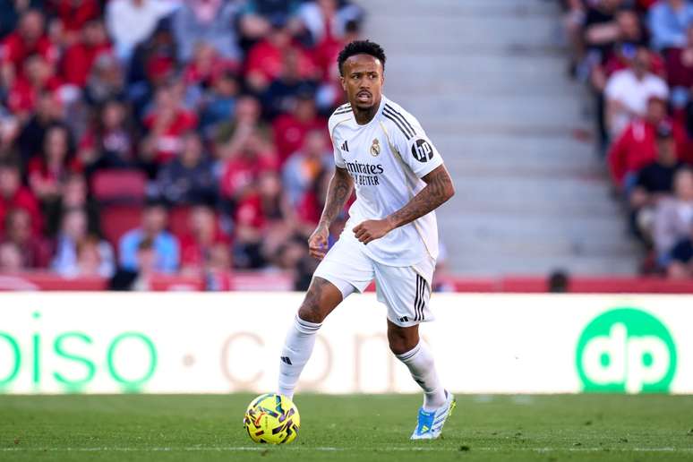 Milit&atilde;o atuando pelo Real Madrid 