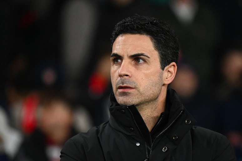 மைக்கேல் ஆர்டெட்டா, அர்செனல் பயிற்சியாளர், ஆர்சனலின் சாம்பியன்ஸ் லீக் ஆட்டத்தின் போது –