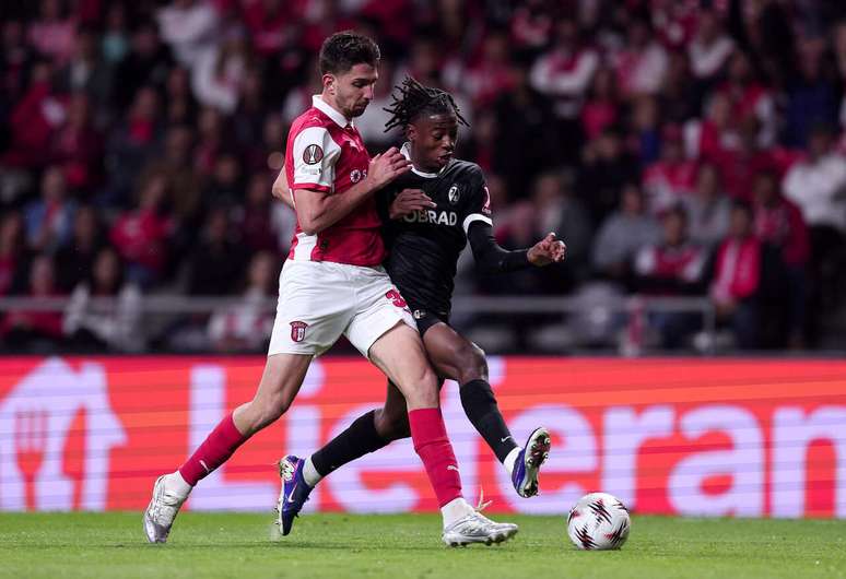 Braga e Freiburg fizeram jogo para l&aacute; de disputado em Portugal &ndash;