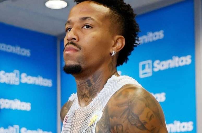 Reprodu&ccedil;&atilde;o / Instagram - Legenda: Milit&atilde;o passou por cirurgia e est&aacute; fora da Copa do Mundo