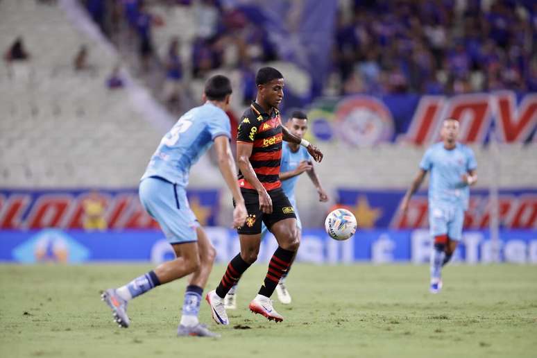 Fortaleza e Sport travaram duelo de tirar o f&ocirc;lego na Arena Castel&atilde;o &ndash;
