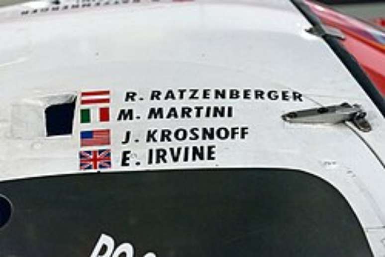 Nomes no Toyota 94C-V durante as 24 Horas de Le Mans de 1994 