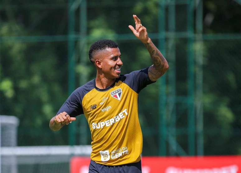 Marcos Ant&ocirc;nio avan&ccedil;a em sua recupera&ccedil;&atilde;o no S&atilde;o Paulo &ndash;