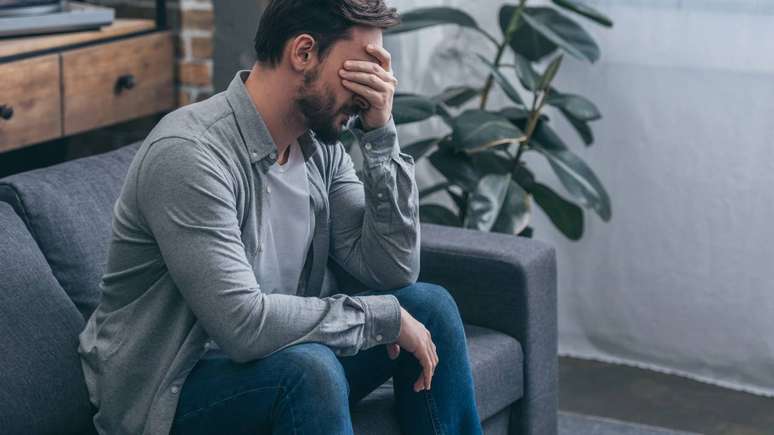 Cansa&ccedil;o, des&acirc;nimo e baixa libido podem ser hormonais &mdash; ou emocionais &ndash; depositphotos.com / AndrewLozovyi