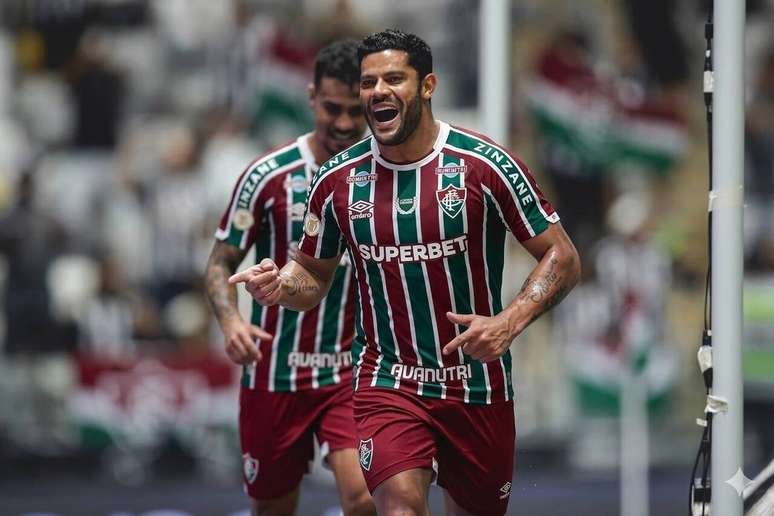 Hulk est&aacute; pr&oacute;ximo de assinar com o Fluminense &ndash;