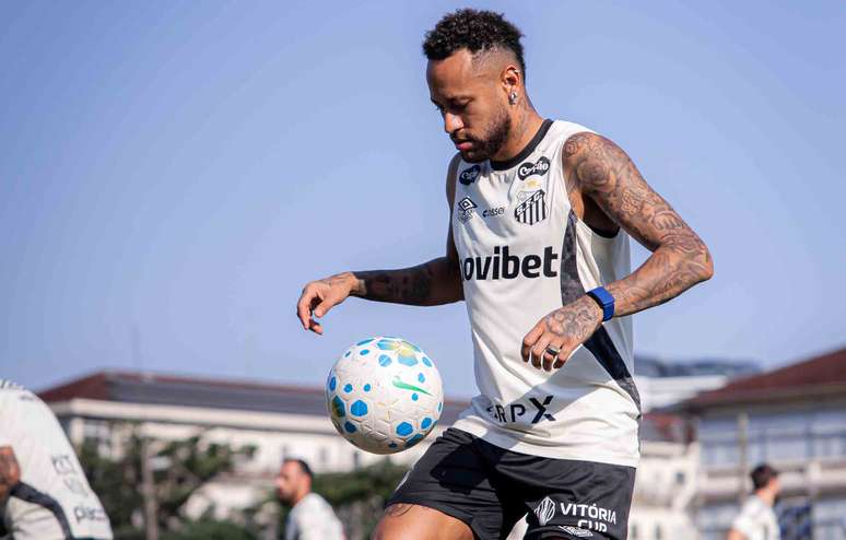 Neymar volta a campo para partida da Sul-Americana no Paraguai&nbsp; &ndash;