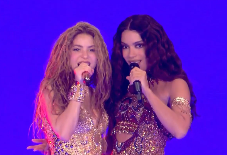 Shakira e Anitta dividem palco em Copacabana