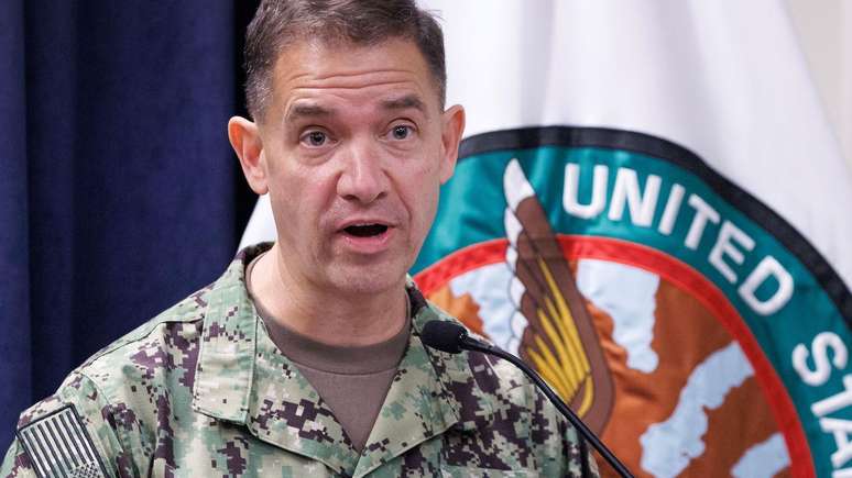 Segundo almirante Brad Cooper, do Comando Central dos EUA, miss&atilde;o &eacute; "essencial para a seguran&ccedil;a regional e para a economia global"