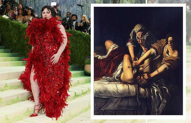 A atriz e roteirista Lena Dunham, ao lado do quadro 'Judite Decapitando Holofernes', de Artemisia Gentileschi
