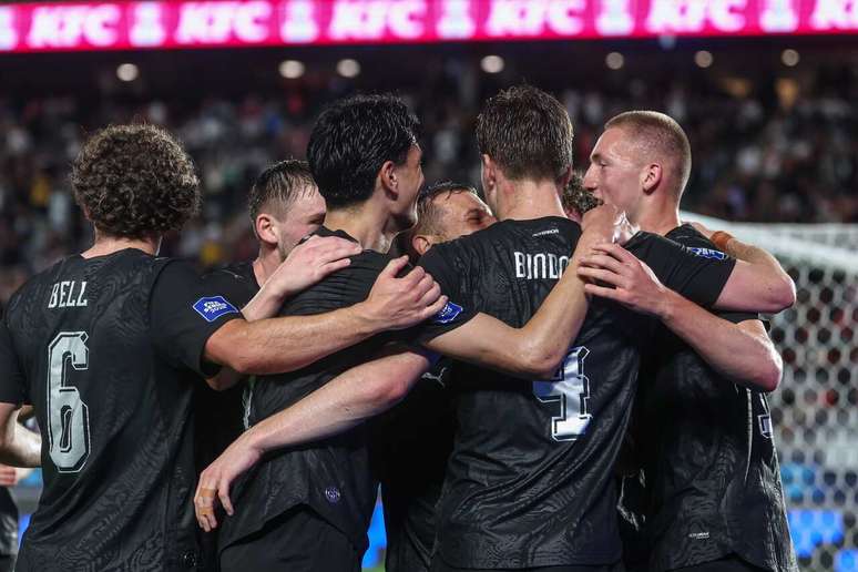 Nova Zel&acirc;ndia n&atilde;o teve dificuldades para conquistar sua vaga na Copa &ndash;