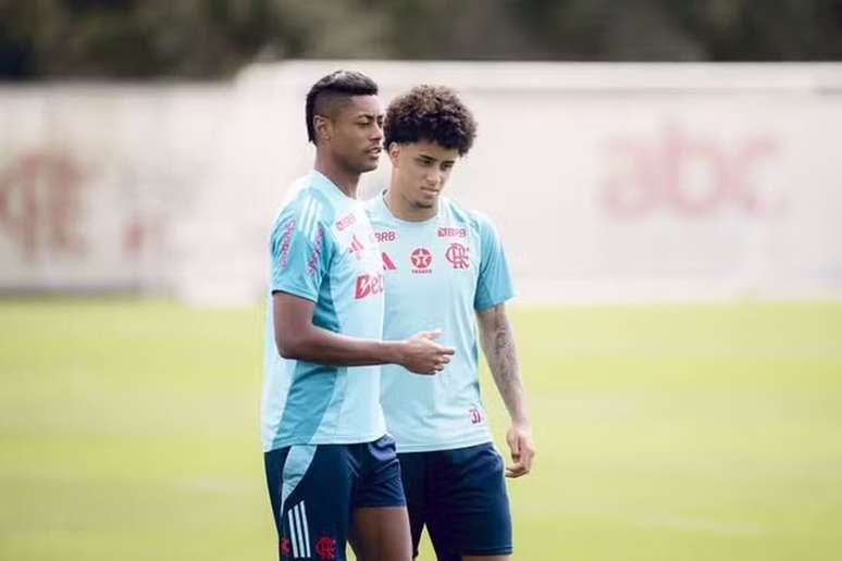 Ryan Roberto &eacute; uma das joias da base rubro-negra &ndash;
