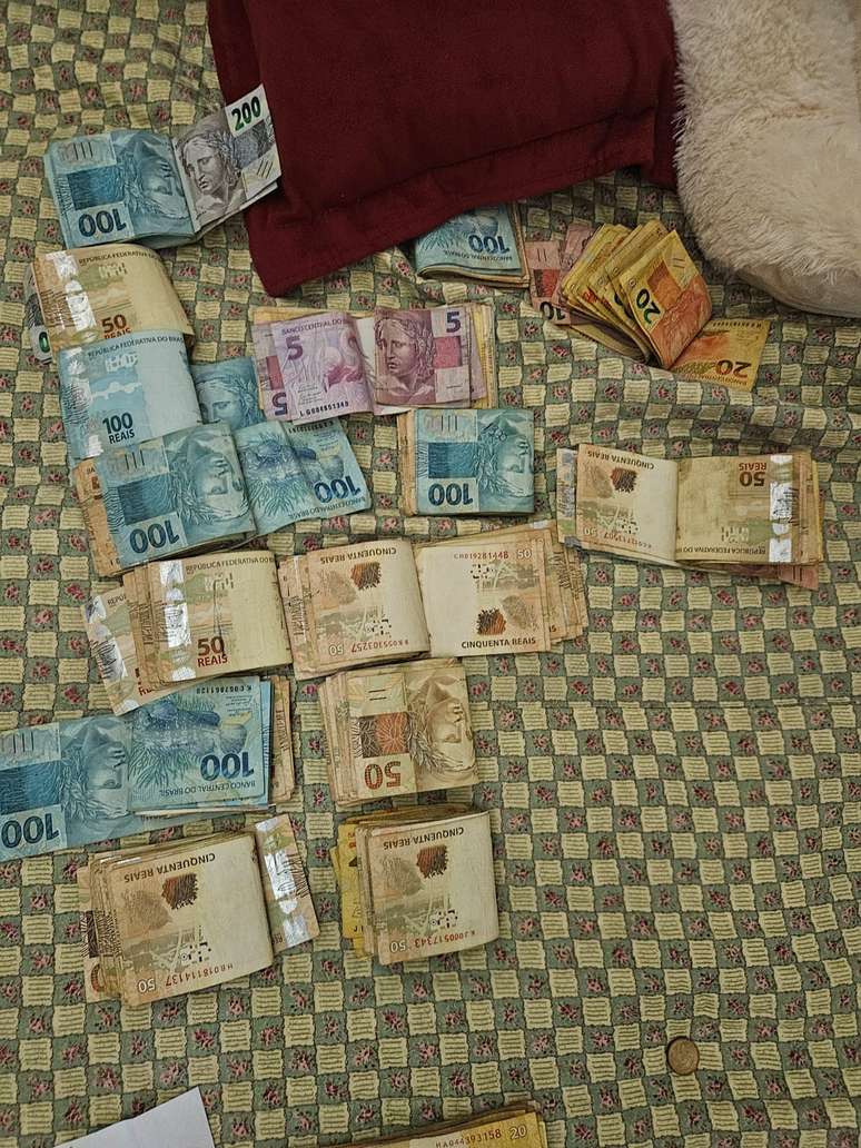 Opera&ccedil;&atilde;o Caronte cumpre mandados em oito cidades paulistas e tem influenciador 'Diabo Loiro' como alvo