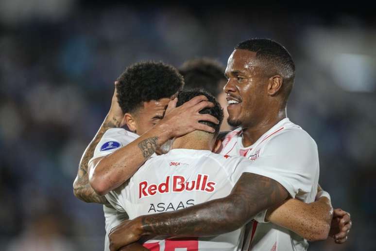 Pode festejar, Bragantino. Afinal, n&atilde;o &eacute; sempre que se vence por 6 a 0 fora de casa na Sula. Foto de Ari Ferreira/Red Bull Bragantino