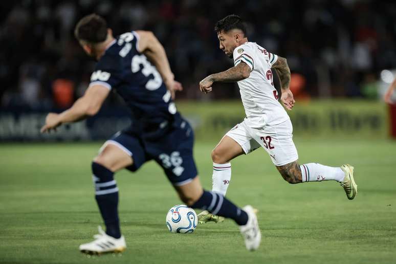 Lucho Acosta retornou de les&atilde;o &ndash; uma boa not&iacute;cia para o Fluminense &ndash;