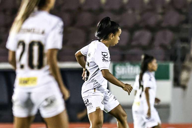 At&eacute; o momento, o Santos contabiliza apenas duas vit&oacute;rias &ndash; Fotos: Reinaldo Campos/ Santos F.C
