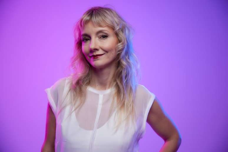 A atriz e diretora Djin Sganzerla, que lan&ccedil;a 'Eclipse', seu segundo longa-metragem na dire&ccedil;&atilde;o