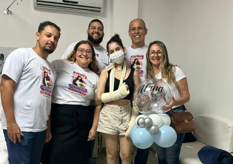 Jade esteve ao lado da filha durante um m&ecirc;s de interna&ccedil;&atilde;o hospitalar