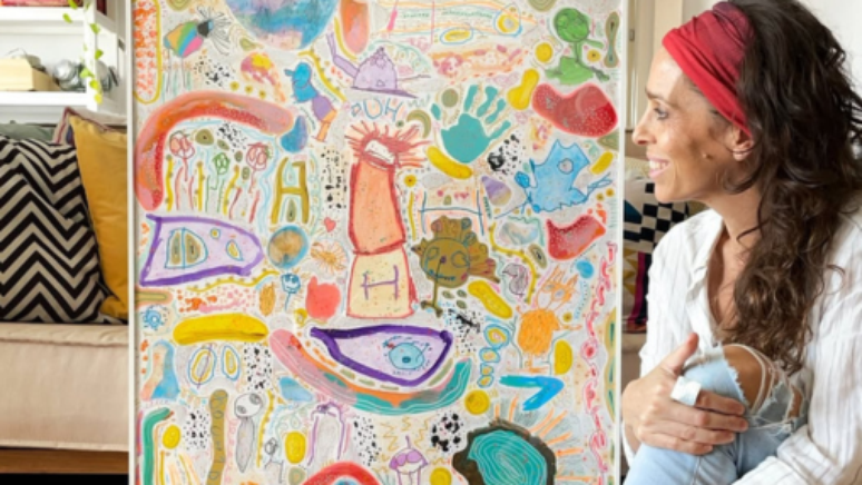 Juna &eacute; artista visual e m&atilde;e de Laura, de 4 anos